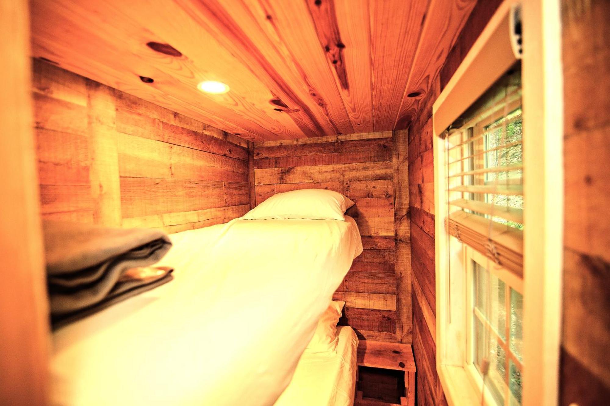 The Americana - Parker Creek Bend Cabins Murfreesboro Bagian luar foto