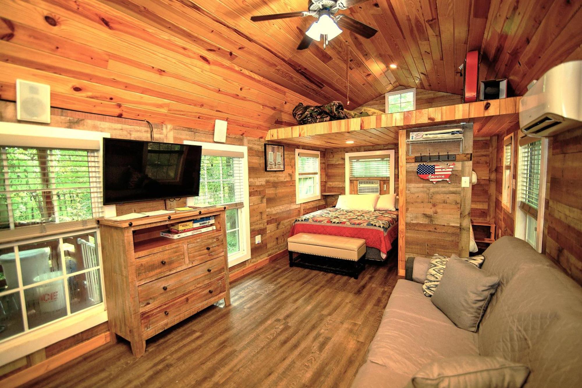 The Americana - Parker Creek Bend Cabins Murfreesboro Bagian luar foto